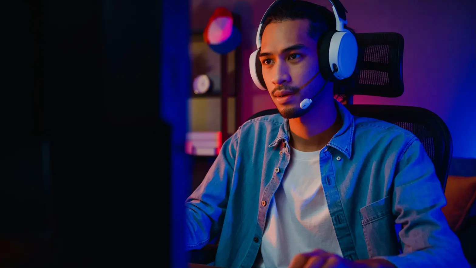 Live Streaming Equipment Setup: Must-Have Tools 2026