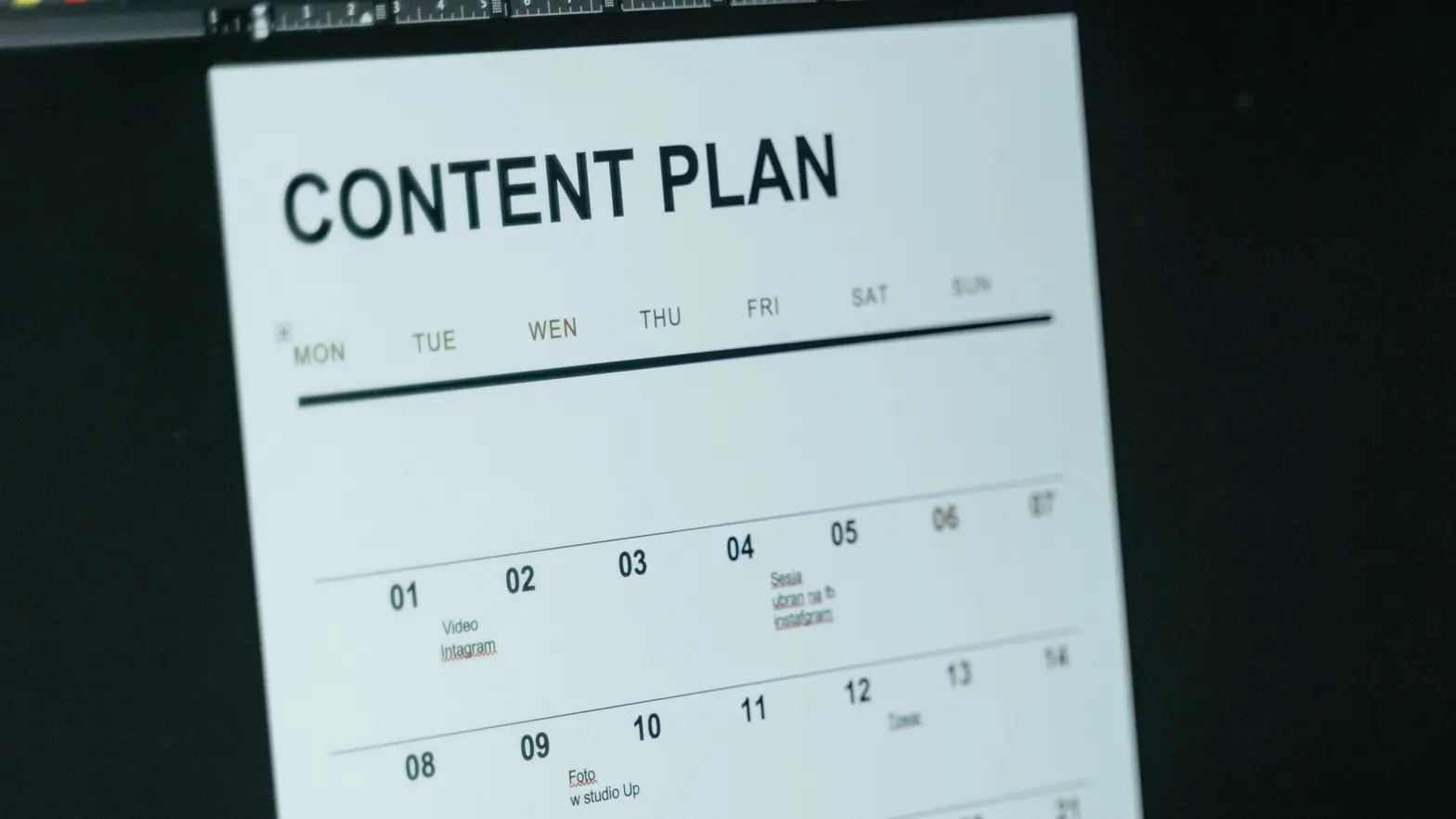 OnlyFans Assistant: Roles, Chat Strategies & AI Tools 2026