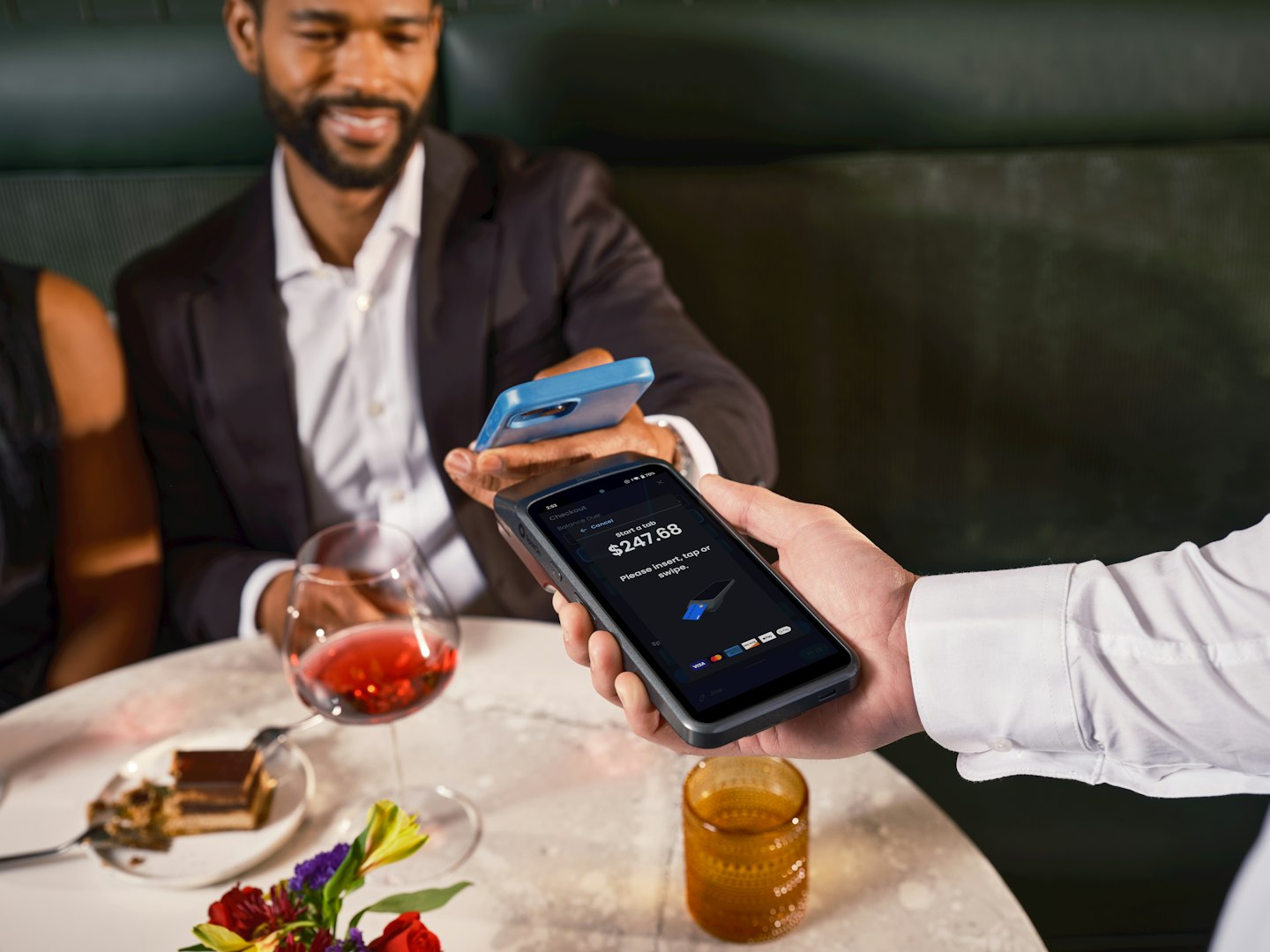 Mobile checkout screen illustrating the conversion step from creator traffic to paid access