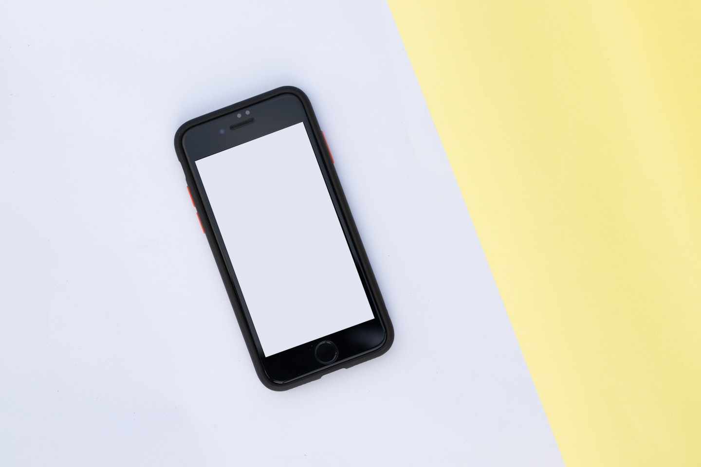 Mobile community app interface for member access